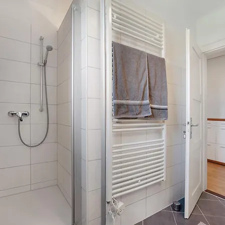 Haus Zapf 3*