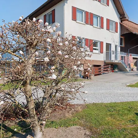 Haus Zapf 3*